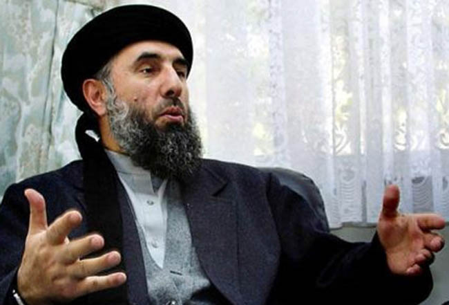 گلبدین حکمتیار از شرط اصلی خود برای پایان دادن به جنگ گذشت